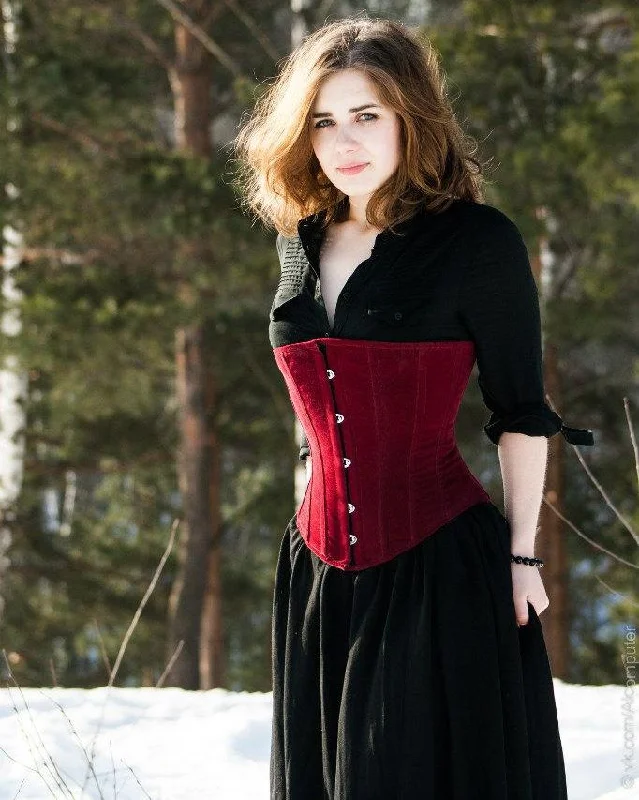 Classic victorian underbust fake suede corset, black, maroon, brown available. Historical, gothic, steampunk, victorian, prom, waisttraining