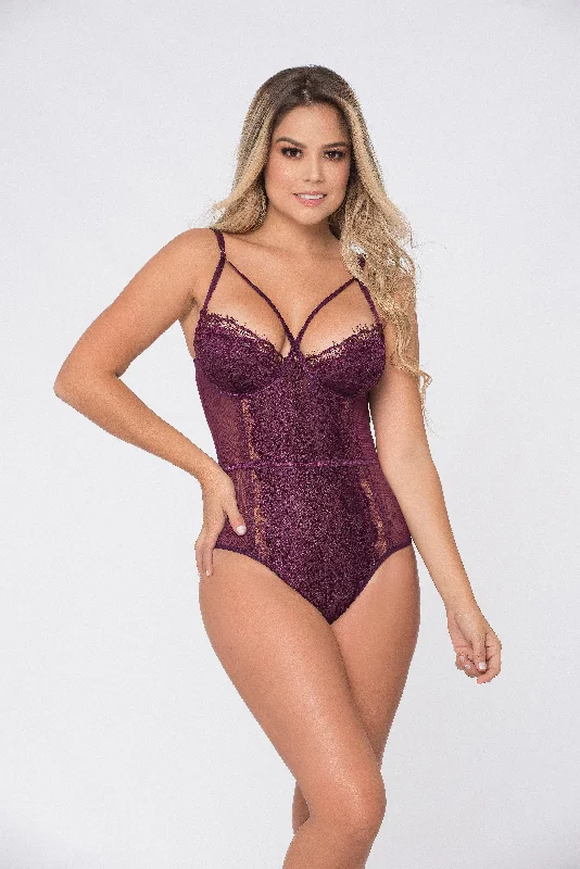 Mesh and lace grape purple